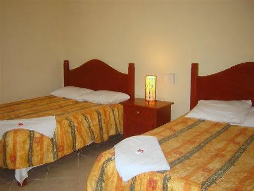**  Hotel Acuario Tulum Mexico